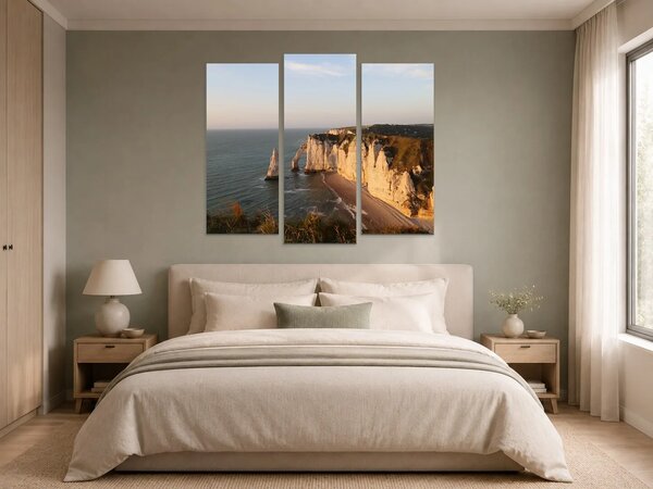 Útesy Étretat v teplém večerním světle – Třídílný obraz B, 120 × 100 cm