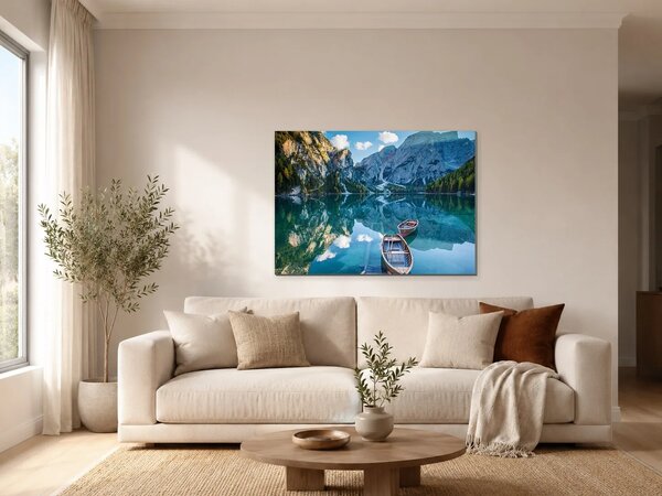 Horské jezero s loďkami – Jednodílný obraz, 70 × 50 cm