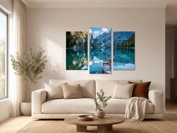 Horské jezero s loďkami – Třídílný obraz B, 90 × 60 cm