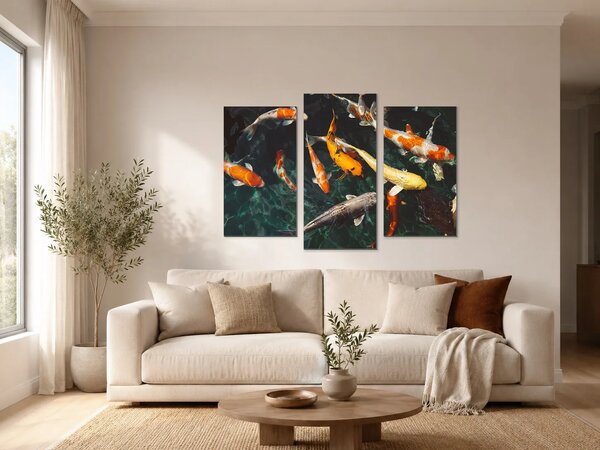 Koi kapři v temném jezírku – Třídílný obraz B, 90 × 60 cm