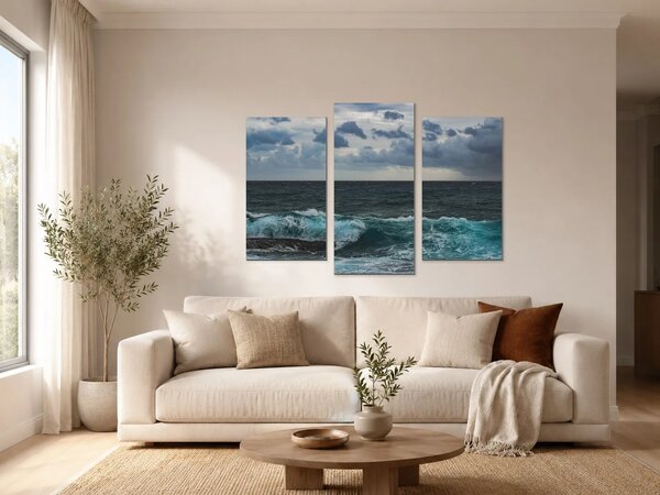 Bouřlivé moře pod dramatickou oblohou – Třídílný obraz B, 90 × 60 cm