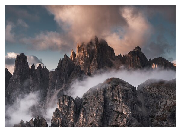 Obraz - Italské dolomity schované v mlze (70x50 cm)