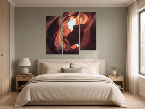 Světlo v pískovcovém kaňonu – Třídílný obraz C, 120 × 100 cm