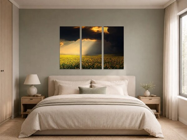 Slunečnicové pole pod dramatickou oblohou – Třídílný obraz A, 90 × 60 cm