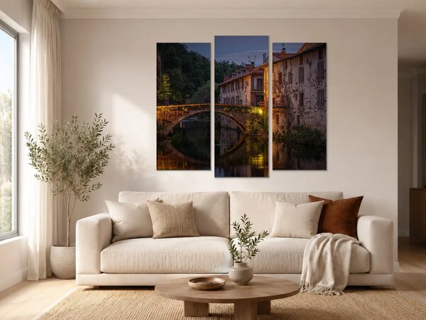 Kamenný most v historickém městě za soumraku – Třídílný obraz B, 120 × 80 cm