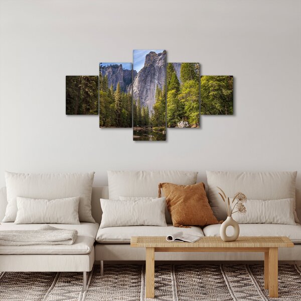 Obraz - Pod Yosemite skálou (125x70 cm)