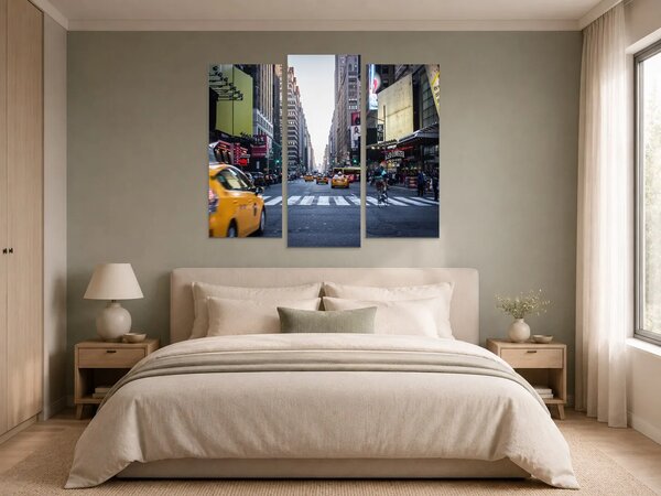 Newyorská ulice se žlutými taxíky – Třídílný obraz B, 120 × 100 cm