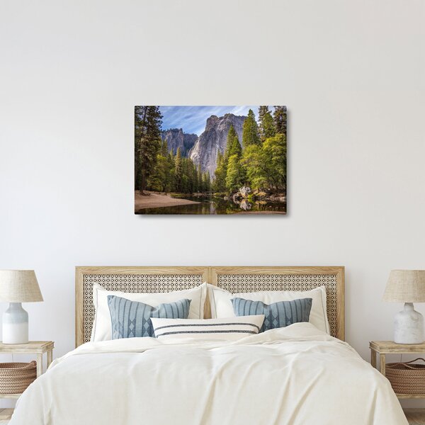 Obraz - Pod Yosemite skálou (70x50 cm)