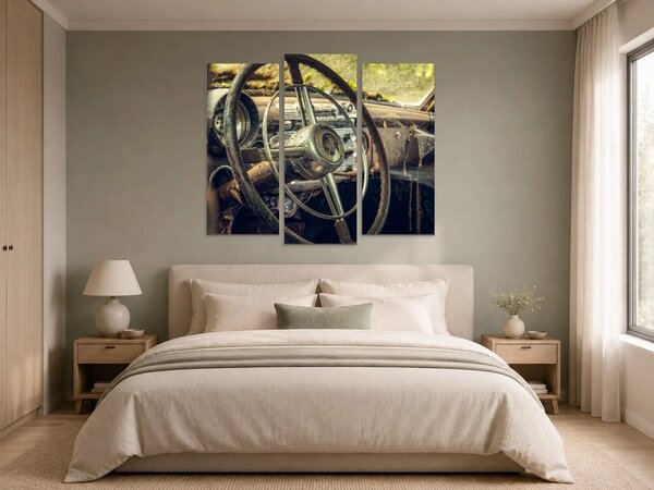Volant opuštěného veteránu – Třídílný obraz B, 120 × 100 cm
