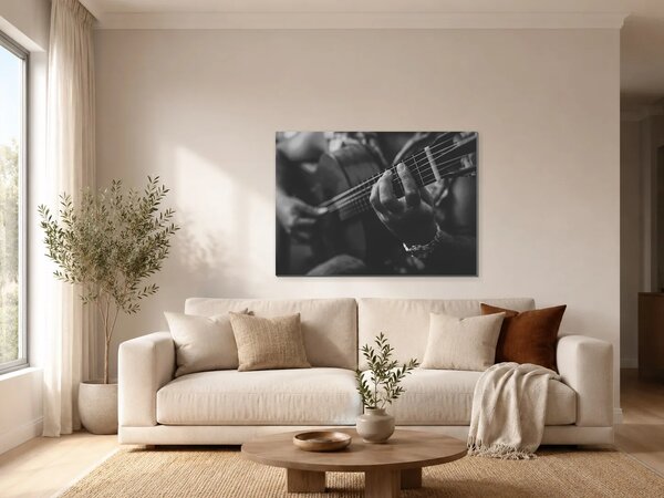 Prsty na strunách kytary – Jednodílný obraz, 70 × 50 cm