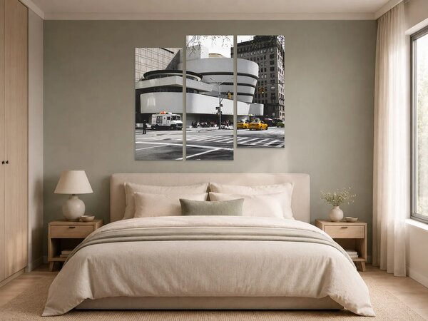 Guggenheimovo muzeum v New Yorku – Třídílný obraz C, 120 × 100 cm