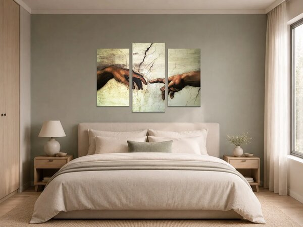 Dotek dvou rukou ve stylu renesanční fresky – Třídílný obraz B, 90 × 60 cm