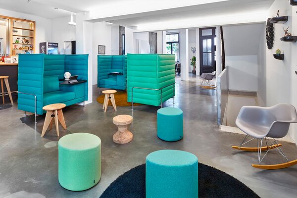 Vitra designové odkládací stolky Cork Family C