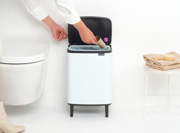 Brabantia dotykový odpadkový koš Bo Hi - 12 L, bílá