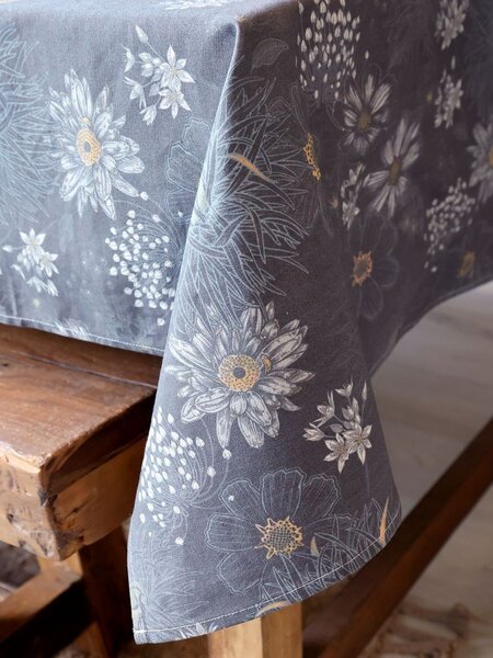 Tmavě šedý bavlněný ubrus s květy Aix Wild Flowers - 140*240 cm - Chic Antique
