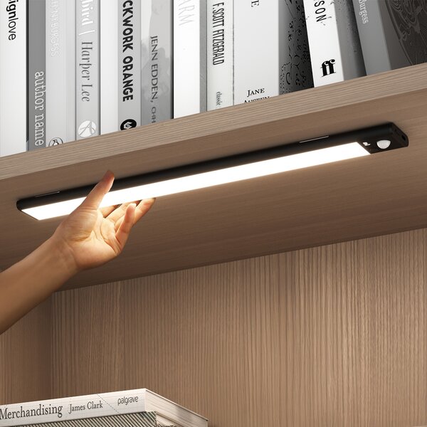 Magnetická LED lampa do skříně: MAGNETO LIGHT