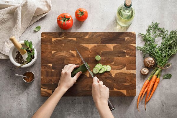 XinZuo Prkénko z akácie 4 – obdélníkové 43×30,5 cm