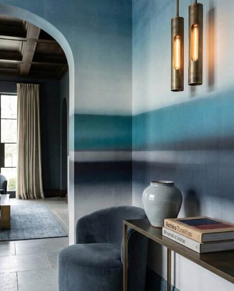 FUGU Luxusní minimalistická designová tapeta modrý horizont – Rotko Veil Materiál: Digitální eko vlies - klasická tapeta nesamolepicí