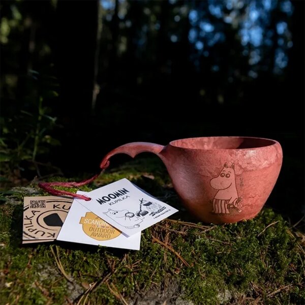 Kupilka Hrnek kuksa Kupilka Moominmamma 0,37l, červený