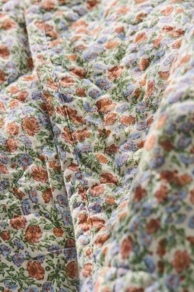 Prošívaný přehoz Light Blue / Rust Flowers 130 × 180 cm