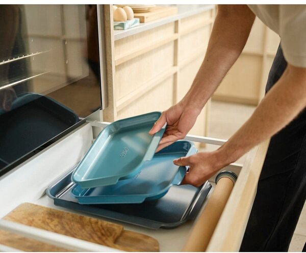 Plechy v sadě 3 ks 41x30 cm Nest™ Bake – Joseph Joseph