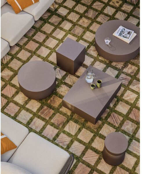 Betonový kulatý zahradní stolek ø 32 cm Garbet – Kave Home