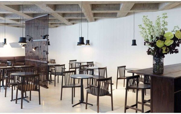 Závěsná svítidlo Normann Copenhagen, Černá, Obývací pokoj, Hliník