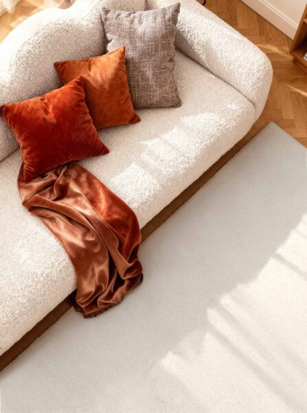 Koberec Elle Decoration Puristic Knots naturální / bílý