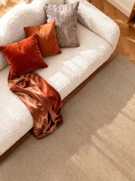 Koberec Elle Decoration Puristic Knots béžový