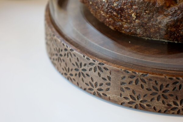 Dřevěný servírovací podnos s poklopem Flowers Tours - Ø 15*15 cm - Chic Antique