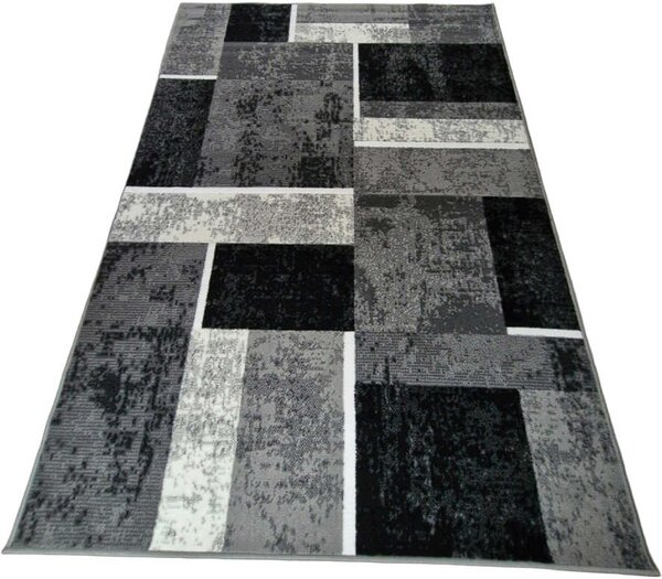 HU Šedý geometrický koberec s kostkovaným vzorem ve tvaru obdélníku NEW IDEA 90311-0433 Rozměr: 50x80 cm