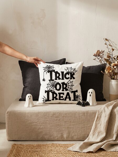 Sinsay - Halloweenský dekorativní povlak na polštář s nápisem a motivem pavučiny - bílá
