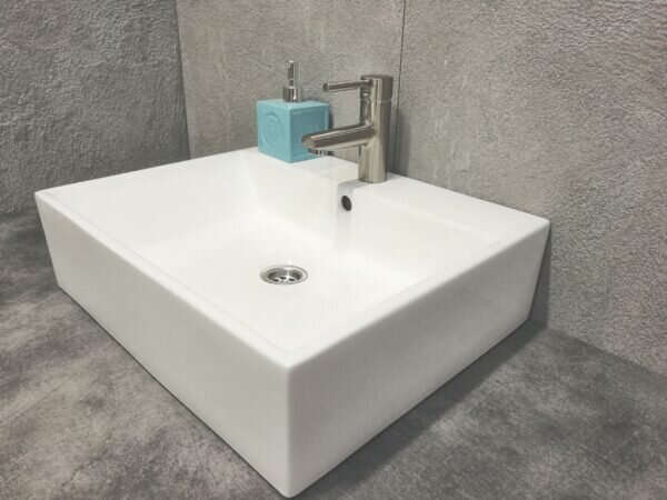 Novoterm Keramické umyvadlo na desku NV-KR-702