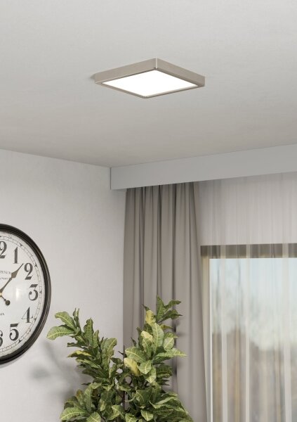 Eglo 901383-LED RGBW Stm. kou. st. sv. FUEVA-Z LED/10,5W/230V 22x22cm IP44 chrom