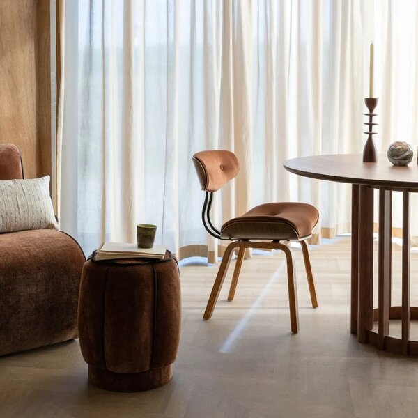 Dutchbone Hnědá sametová jídelní židle BLACKWOOD WALNUT