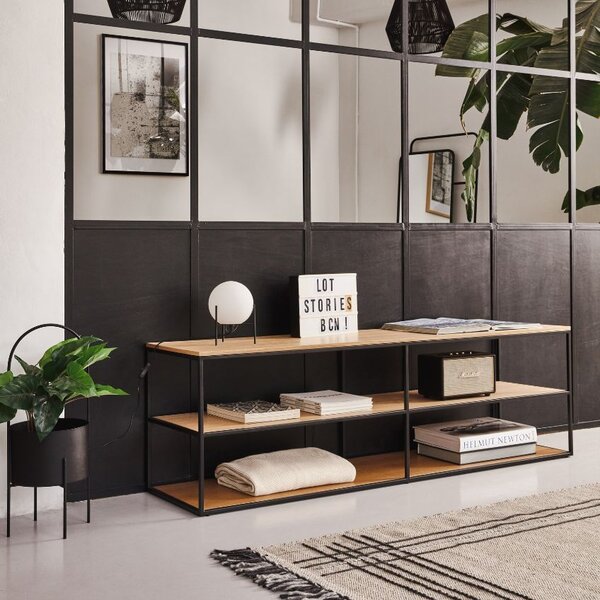 Dubový TV stolek Kave Home Yoana 160 x 40 cm