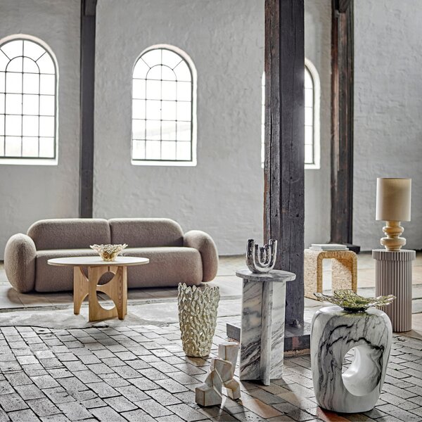 Bloomingville Béžová skleněná stolní lampa Fabiola