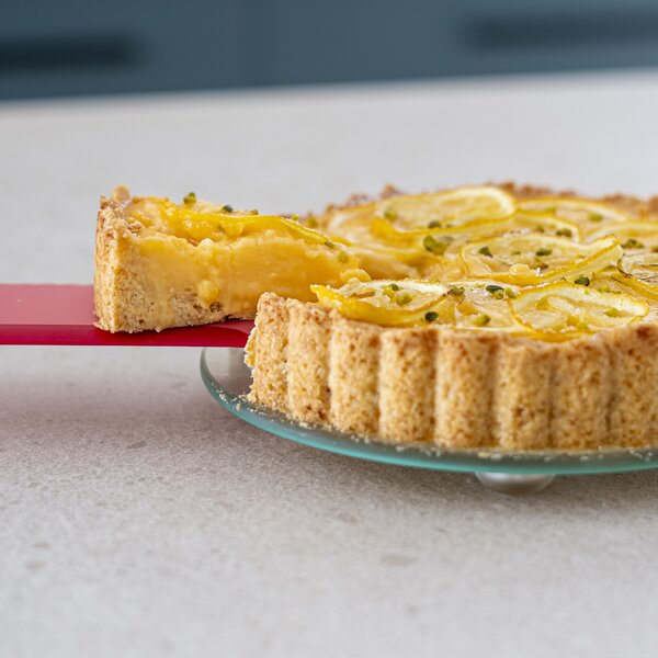 Forma na koláč coox QUICHE se skleněn. základnou a nožkami průměr 18 cm Barva: Červená