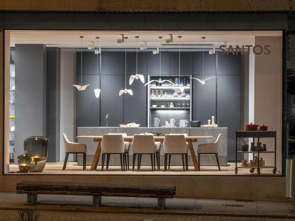 Designové závěsné svítidlo Brokis Night Birds PC962 Povrch Montury: Stříbrný elox, Barva skla: Šedá kouřová - masiv, Povrch baldachýnu: kov - černý matný komaxit