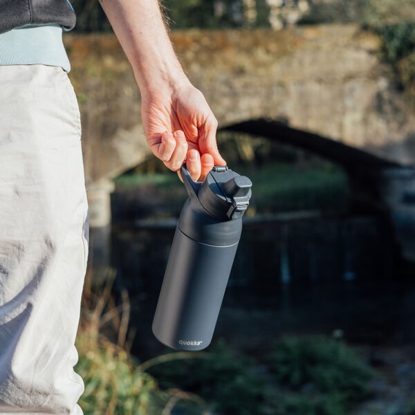 Nerezová sportovní láhev s pítkem Tide, 700ml, Quokka, černá