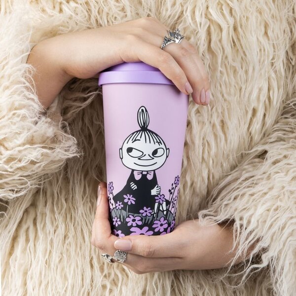 NordicBuddies Cestovní hrnek Little My Louka šeříkový 450ml