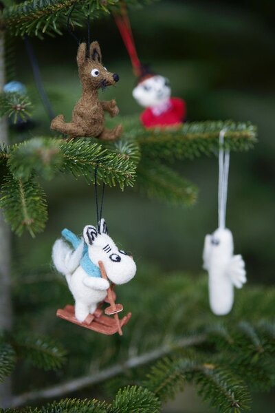 Klippan Plstěná dekorace Moomin on skiis