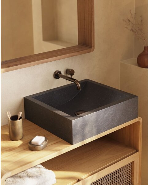 Černé umyvadlo z terrazzo Kave Home Sunday, 40 x 45 cm