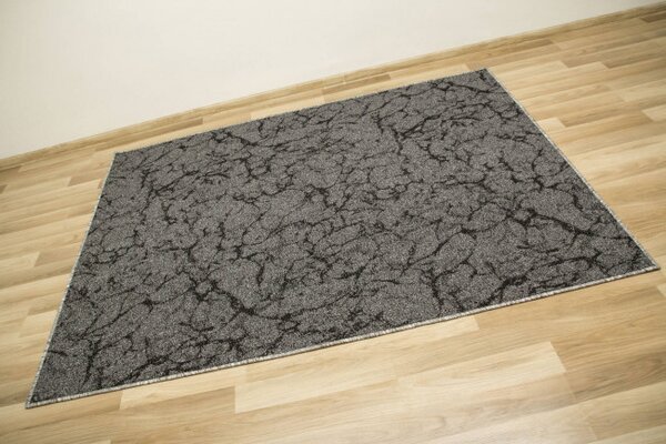 Metrážový koberec Marble 75 mramor, tmavě šedý / černý