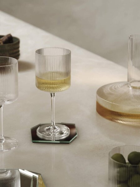 Ferm Living Sada 2 ks sklenic na bílé víno Ripple, smoked grey