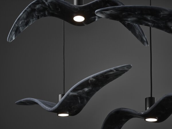 Designové závěsné svítidlo Brokis Night Birds PC963 Povrch Montury: Stříbrný elox, Barva skla: Šedá kouřová - masiv, Povrch baldachýnu: kov - černý matný komaxit