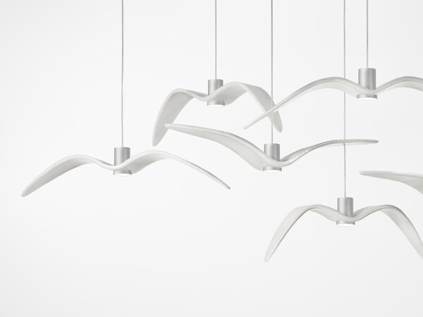 Designové závěsné svítidlo Brokis Night Birds PC963 Povrch Montury: Stříbrný elox, Barva skla: Šedá kouřová - masiv, Povrch baldachýnu: kov - černý matný komaxit