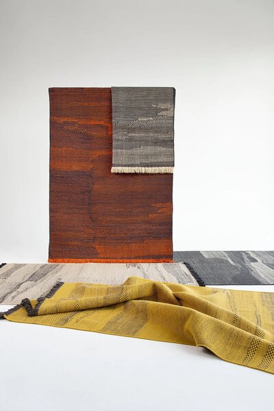 Nanimarquina Koberec Wabisabi, antracitový, novozélandská vlna Barva: Anthracite (antracitová), Rozměr: 170x240 cm