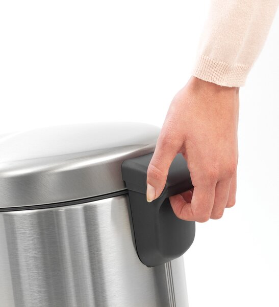 Brabantia pedálový odpadkový koš newIcon - 12 L, matná ocel FPP
