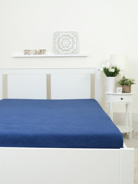 Froté prostěradlo do postýlky 60 × 120 cm - tmavě modrá